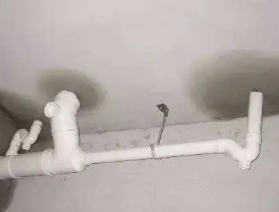 新平卫生间测漏水的几种情景